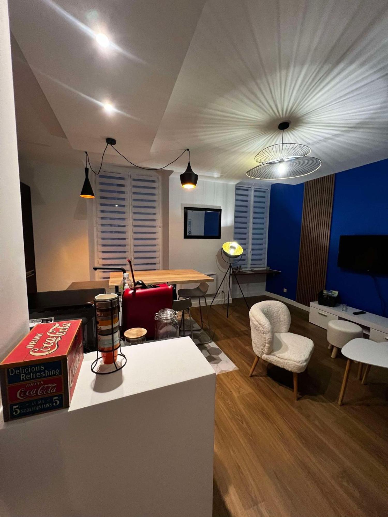 Appartement Le Flamboyant - Wifi - Central - Cosy Aix-les-Bains Exterior photo